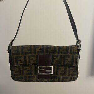 FF Shoulder Bag